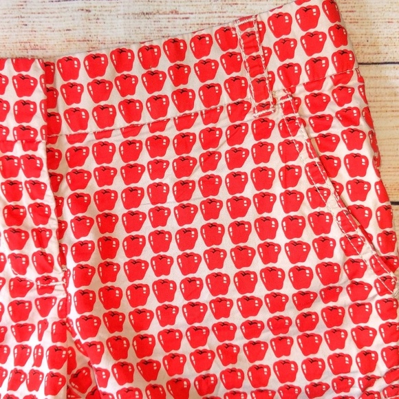 3/$20 J. Crew Red Delicious Apple Print Shorts - Picture 3 of 7